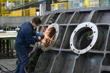 Reducing Your Carbon Footprint: 5 Ways Sustainable Manufacturing Benefits the Environment